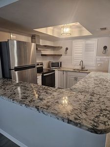 620 Edgewater Dr UNIT 103