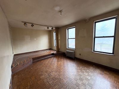 61 Morningside Ave APT 2