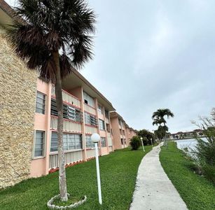 18707 NE 14th Ave APT 528