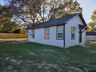 2435 Waterwood Dr