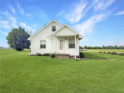 Property at 9533 N 150th St, Casey, IL