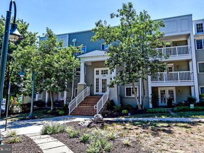 4061 S Four Mile Run Dr Unit 304