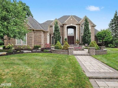 19814 Westchester Dr