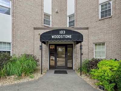103 Woodstone Ln APT 33