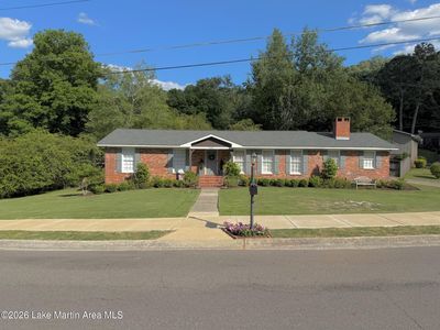 909 Shades Glen Dr