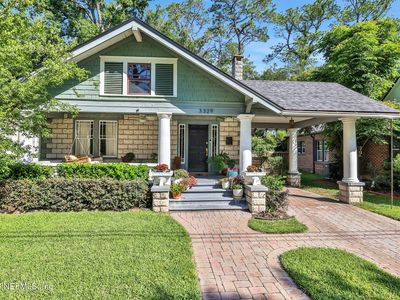 3329 RANDALL Street