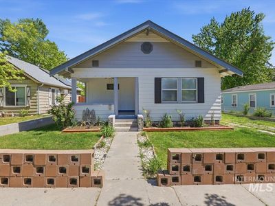 Property at 416 9th Ave N, Nampa, ID