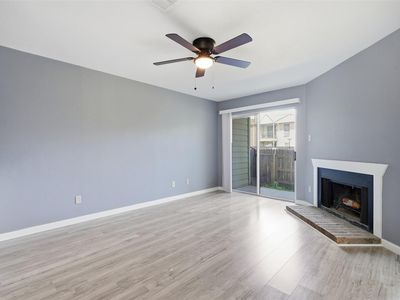 18800 Egret Bay Blvd APT 1007