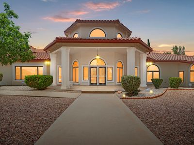 1588 N San Francisco Cir