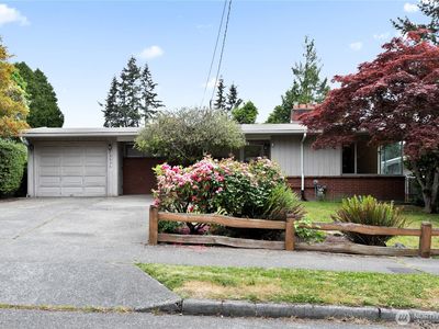 3536 NE 94th Street