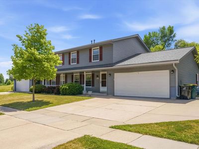 W213N16673 Glen Brooke DRIVE