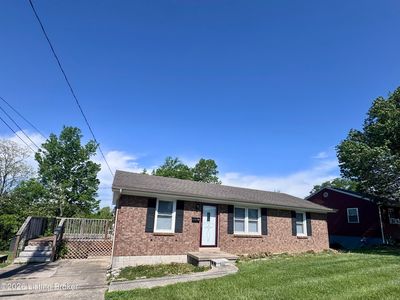 210 Rizer Ave