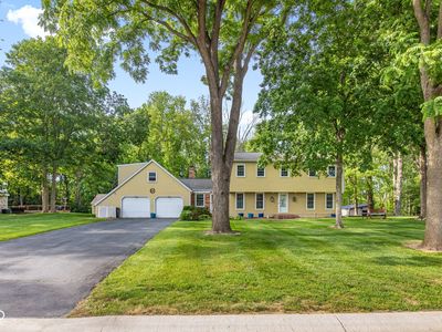 202 Duke Dr