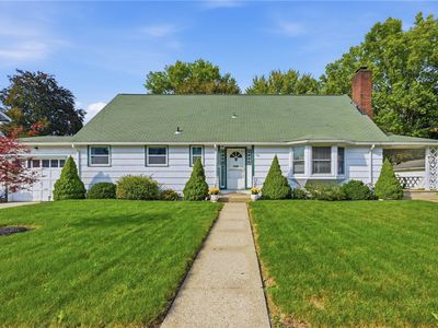 221 E Edgewood Ave