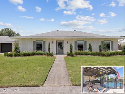 Property at 104 Oakwood Dr, Franklin, LA