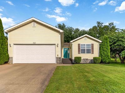 102 Fox Chase