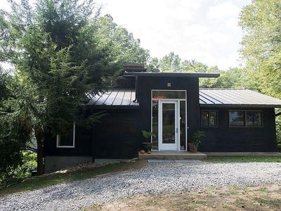 88 Craggy Ave