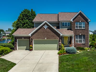 3458 Millbrae Dr