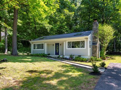 6 Hemlock Trail Court