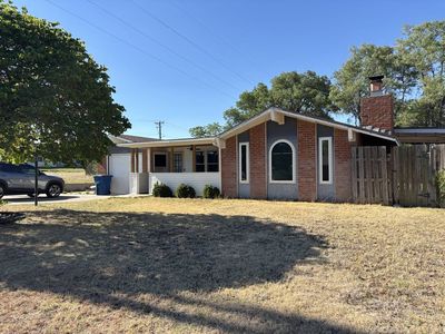 602 NE 14th St