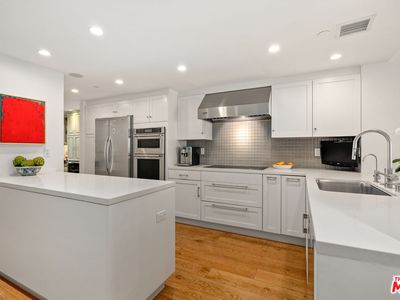 140 Ocean Park Blvd #425
