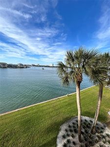 868 Bayway Blvd APT 304