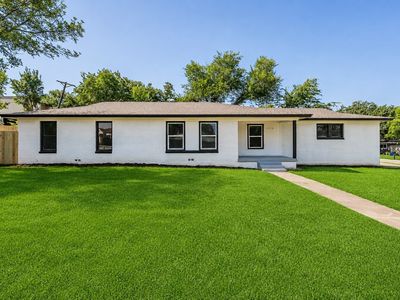 5558 Meadowbrook Dr