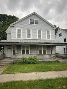 122-24 N Midler Ave N