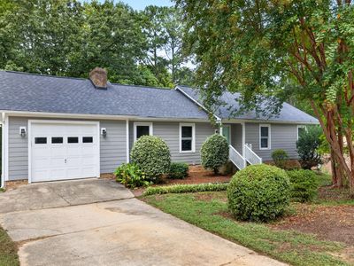 107 Whitehall Way