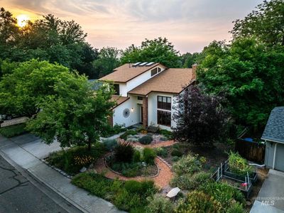 5678 W Gate House Ct