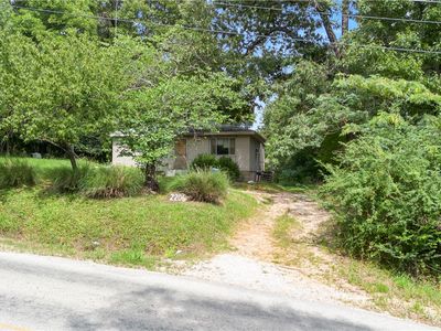 2206 N Double Springs Rd