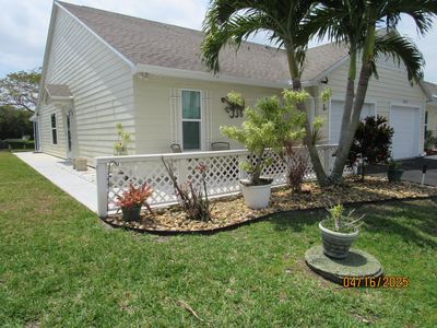 2524 SE Tropical East Circle E