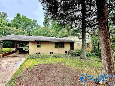 Property at 258 N Mountain Dr, Trinity, AL