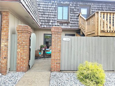 1148 Ocean Pebbles Way