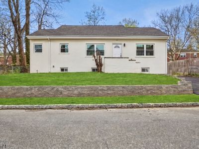 20 Edgar St