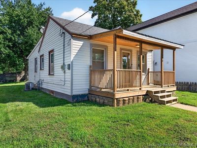 Property at 715 E 9th Street, Jeffersonville, IN