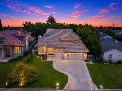 127 W Forest Ave