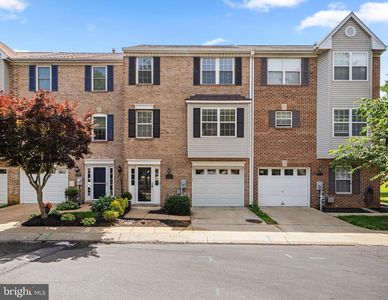 715 Mashie Ct