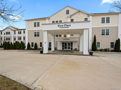 510 1st Ave UNIT 107