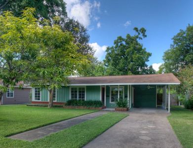 1807 W Saint Johns Ave