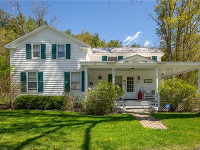 160 Pleasant Valley Rd