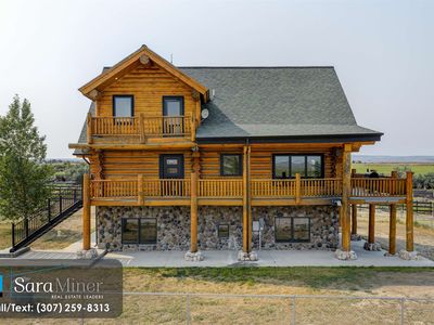 13876 Bates Creek Ln