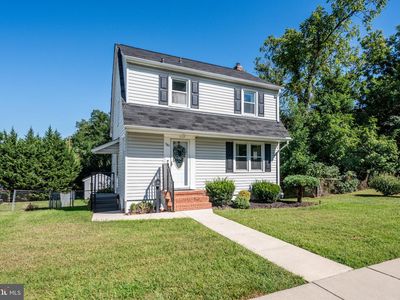 5611 Oakland Rd