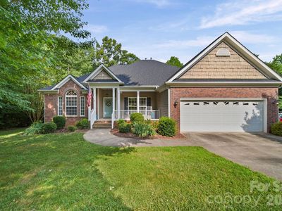 1042 Marguerite Dr