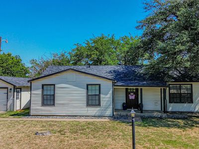 1813 Clear Lake Rd