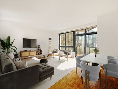 100 United Nations Plz APT 16D