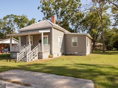 325 Glass St