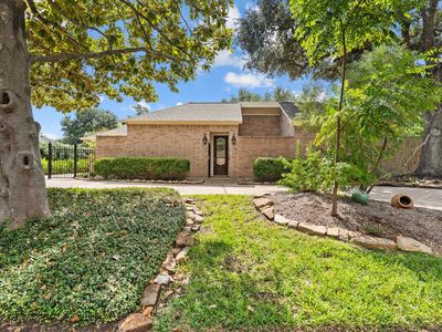 11519 Lakeside Place Dr
