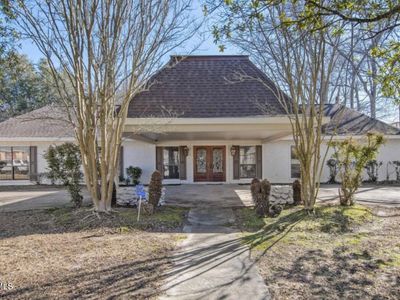 2227 George Dr