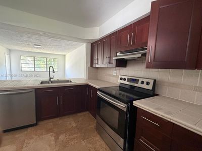 1400 NE 191st St APT 310